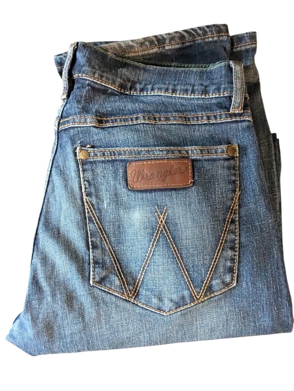 Wrangler Blue Denim Jeans with Signature Back Pocket Retro Slim Straight